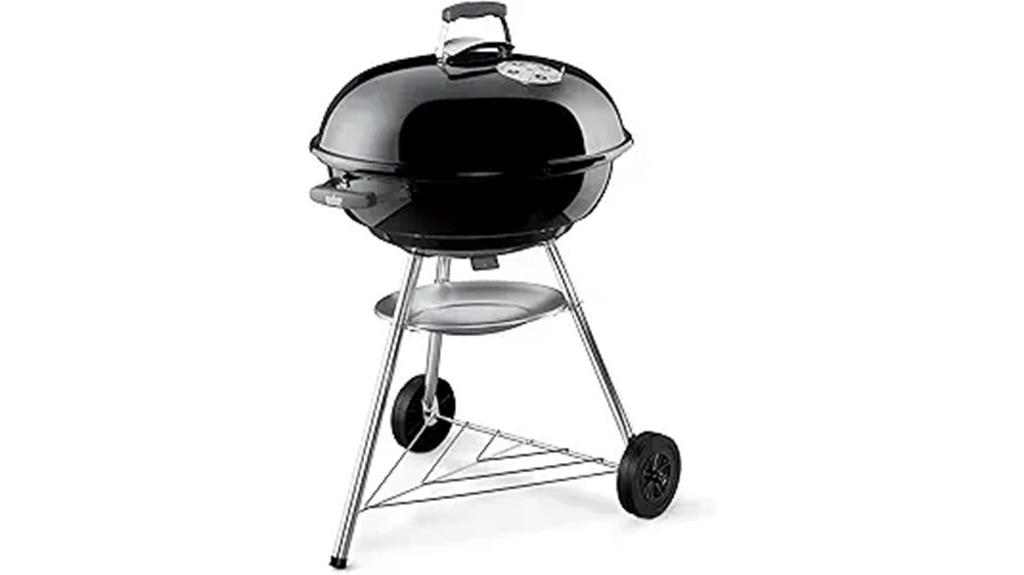 large 22 inch charcoal grill